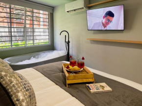 Elegante loft en Medellín con bañera y Aire 1-01